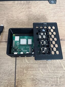 Creality Ender 3 S1 3D tlačiareň + RPI 4 2GB - 7