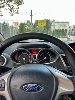 Ford Fiesta 1.2i 2010 - 7