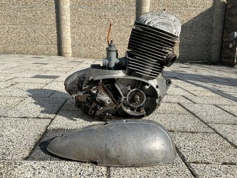 Diely jawa 250/350 kyvacka, panelka - 7