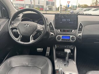 Hyundai ix35 2.0 CRDi VGT Premium 4x4 A/T - 7