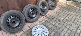 Predám plechové disky s pneu 16 - 7