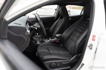 Mercedes-Benz GLA 180 - 7