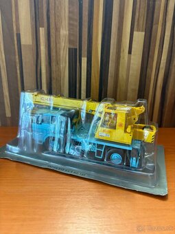 Tatra 813 4x4 AD 125 DeAgostini - 7