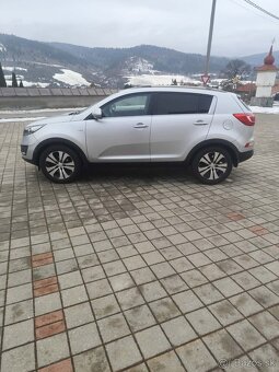 Kia sportage 1.7crdi rv2012 - 7