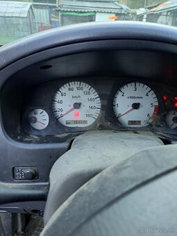 Nissan navara d22 2.5 td - 7