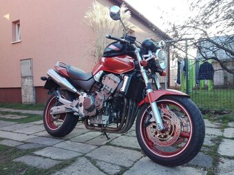 Honda CB900F Hornet - 7