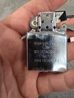 zapalovac ZIPPO 40e - 7