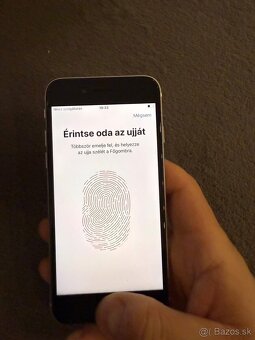 Iphone se 2020 64g ios 26 - 7