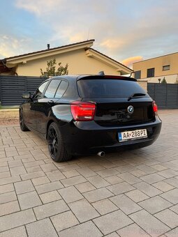 BMW 116D - 7