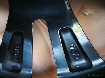 HYUNDAI/R18/R19 ORIG.ALU/PNEU - 7