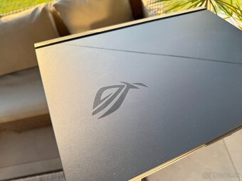 Herný notebook ASUS ROG Strix G18 s Intel Core i9 a RTX 4060 - 7