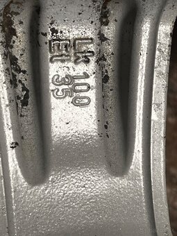 Kolesa 5x100 R15 57,1 ET35 - 7