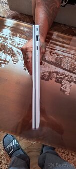 Samsung Galaxy Book Go LTE - 7