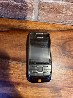 Nokia E66 - 7