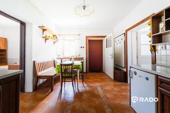 REZERVOVANÉ | Útulný vidiecky dom 2344 m2 Trenčianske Jastra - 7