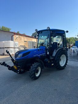 TRAKTOR NEW HOLLAND T4.100N - 7