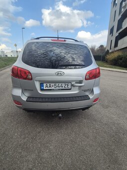 Predám Hyundai Santa Fe 2.2CDRi - 7