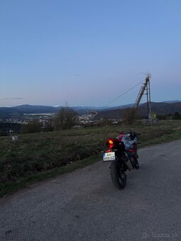QJMOTOR SRK 125R - 7