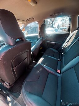 Volvo XC60 D4 – automat, výborný stav - 7