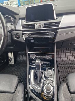 Predam BMW 225xe M paket hybrid automat - 7