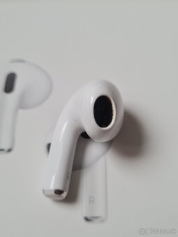 Airpods 4 práve sluchátko + krabica - 7