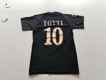 Futbalové dresy veľkosť S (rôzne tímy) - 7