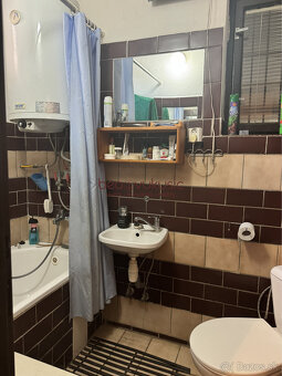 NA PREDAJ_víkendový dom s možnosťou celoročného využitia vo  - 7