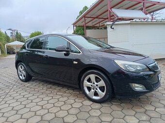 Opel Astra J 1,7CDTi - 7
