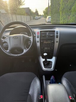 Predám Hyundai Tucson crdi 4x4 - 7