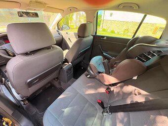 Volkswagen golf - 7