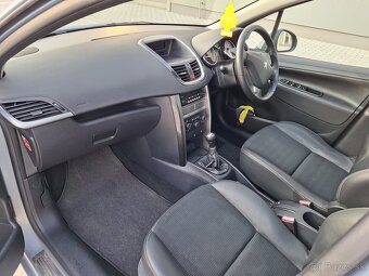 Peugeot 207sw 1.6hdi - 7