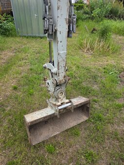Mini rýpadlo TAKEUCHI TB 225 - 7