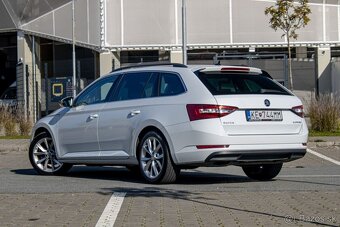 Škoda Superb 2.0TDI DSG kombi - 7