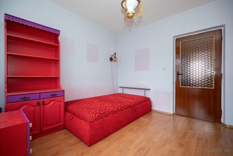 3-izbový byt s 2 balkónmi a špajzou v byte, Zvolen Sekier - 7