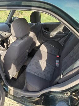 Predám Hyundai Accent 1.3 benzín - 7