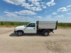 TOYOTA HILUX 3-STRANNÝ VYKLÁPAČ - 7