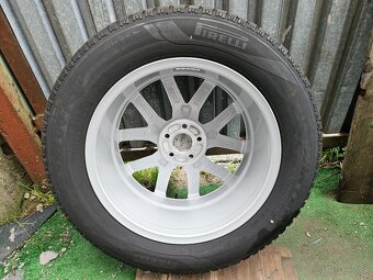 Atraktívna, orig. zimná sada VOLVO - 5x108 r17 + 235/60 r18 - 7
