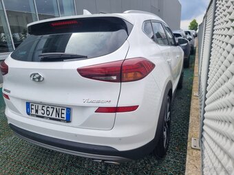 HYUNDAI TUCSON 1.6 CRDI.AUTOMAT - 7