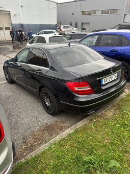 Predám Mercedes-Benz C 220d w204 facelift - 7