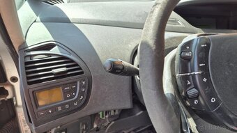 Citroen C4 Picasso 1,6HDI 82kw kód motora: 9HR - 7