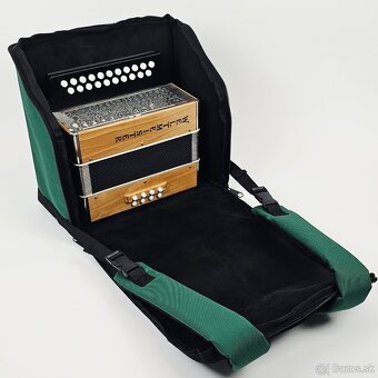 vak / ruksak na akordeon / heligonka akordeon rôzne veľkosti - 7