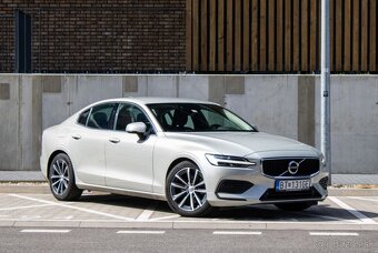 Volvo S60 B4 mHEV Plus Bright A/T, odpočet DPH - 7