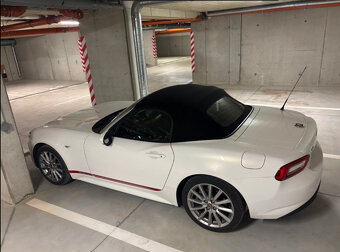 Fiat 124 Spider - 7