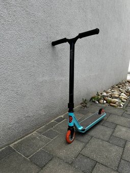 2 bicykle (HARO detsky, DRAG pre dospelych) + detská kolobež - 7
