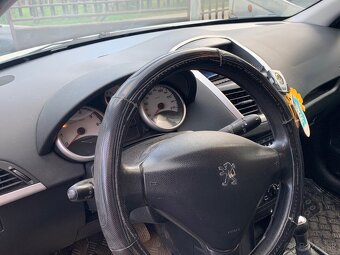 Predám Peugeot 207 - 7