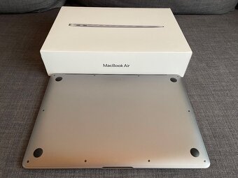 Predám výkonný Apple MacBook Air (M1, 2020) - Space Grey - 7