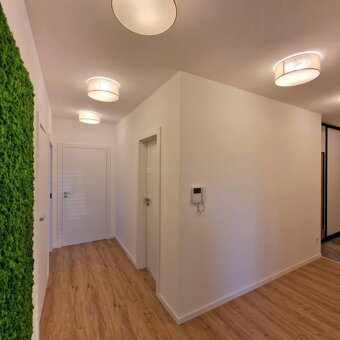 Rezervované, 4i, OV, novostavba, dokončený, luxusný, 110m2 s - 7