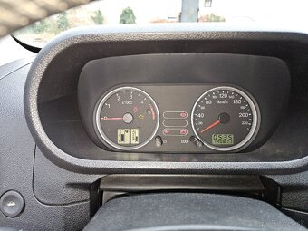 Predám zachovalý FORD Fusion 1.4 CDTI - 7
