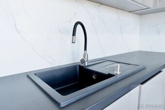 Moderný 3-Izbový byt po kompletnej rekonštrukcií na predaj - 7
