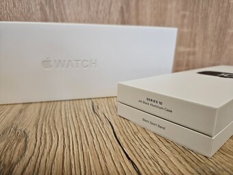 Apple Watch Series 10 GPS + Cellular 46mm Black - 7